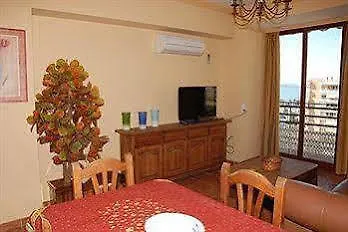 Apartamento Mediterraneo *